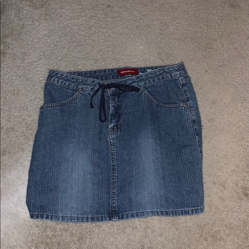 Denim skirt